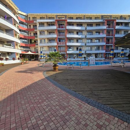 Apartment In Central Plaza Сонячний Берег Екстер'єр фото