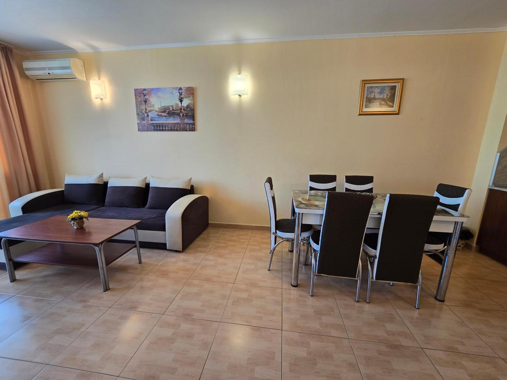 Apartment In Central Plaza Сонячний Берег Екстер'єр фото